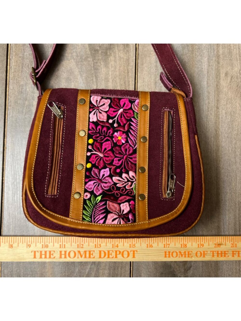 Lema Aparina Embroidered Suede Purse - Picture 11 of 13